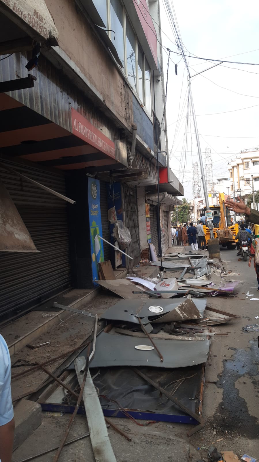 Bengaluru Launches Major Footpath Clean-Up and Encroachment Drive