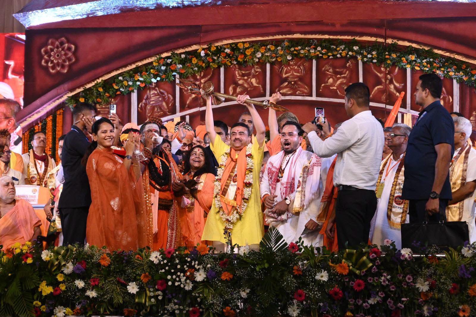 Chief Minister Suvendu Adhikari Inaugurates Shravan Mela at Tarakeswar, Announces Major Pilgrimage Development Initiatives