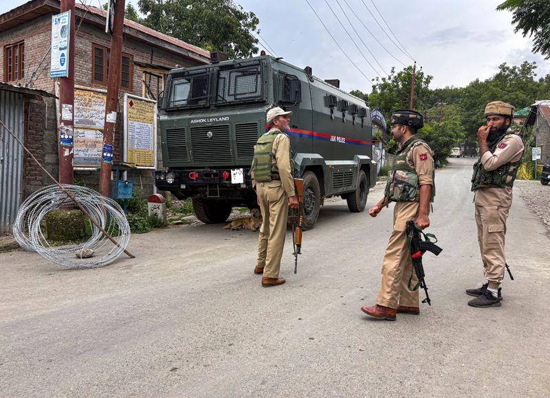 Kashmir Terror Attack: Two Migrant Labourers from Chhattisgarh Killed in South Kashmir