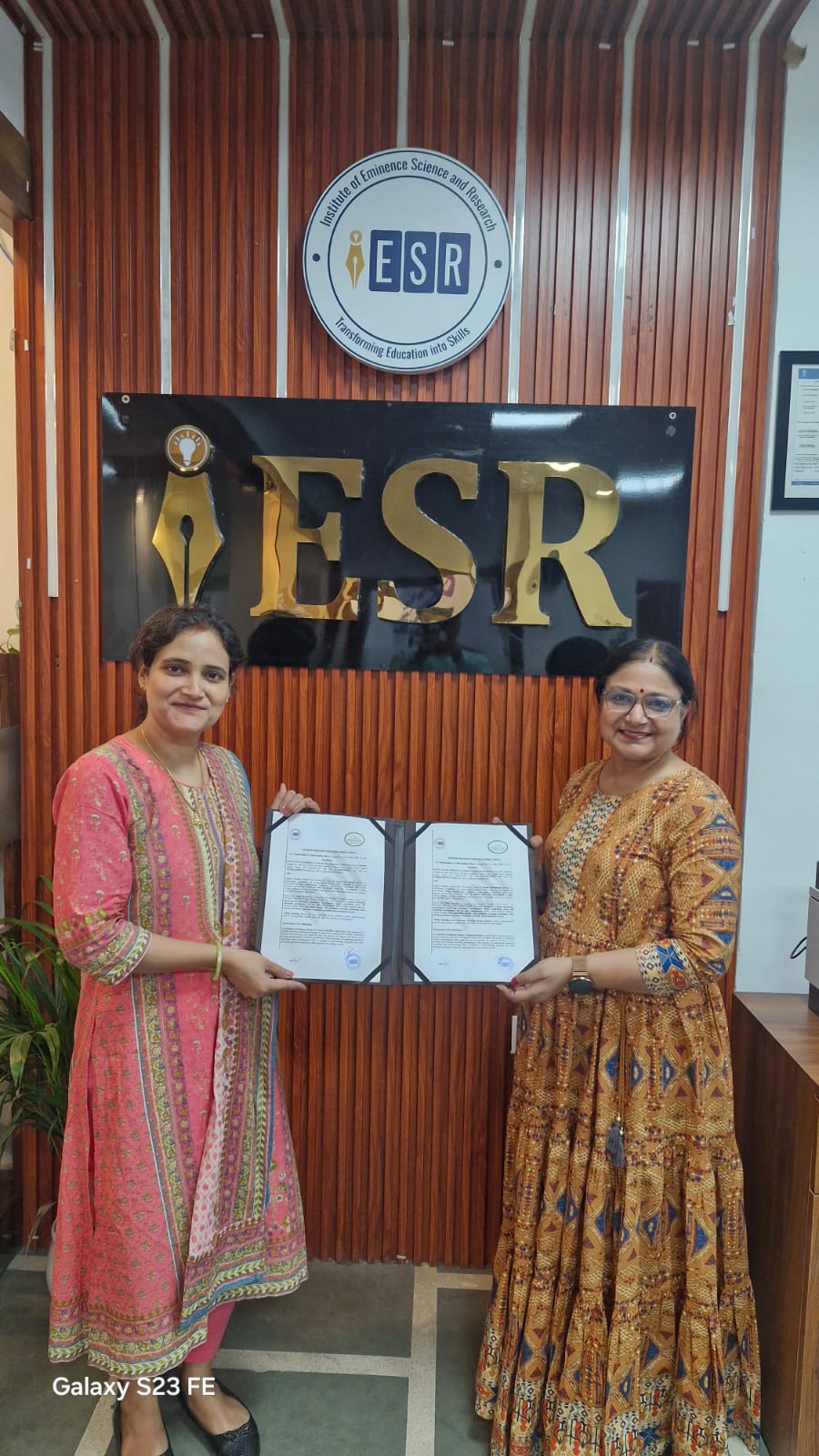 IESR एवं Chhaya Healing Counseling Services के बीच MoU पर हस्ताक्षर
