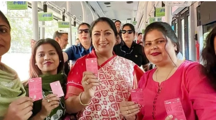 दिल्ली में फिर बढ़ाई गई पिंक टिकट की सुविधा, 17 तक जारी रहेगी मुफ्त बस यात्रा