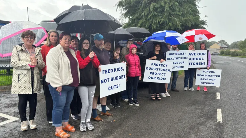 Parents protest outside school following 'shock' kitchen closure
