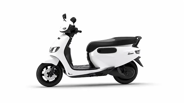 Simple Wave: Redefining the Everyday Family Electric Scooter