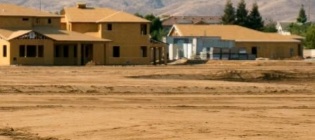 IMPORTANT AREA LAND OWNER NOT UES THEIR LAND  INFRASTRUCTURE  DEVELOPMENT OR  LAND  GRAVAGE  CILING THIS AREA