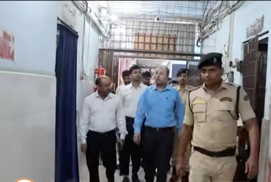 छह मैनेजरों का वेतन रोका, 10 दिन की मोहलत—अब अस्पताल में व्यवस्था बदलेगी या सिर्फ फाइलों में कार्रवाई होगी?