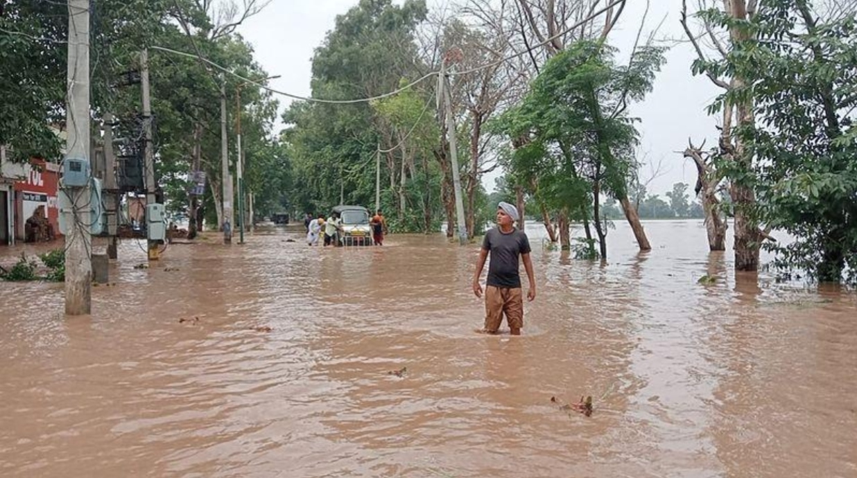 Gurdaspur: Flood-Damaged Roads to Get Repair Attention, Government Procurement Process Moves Ahead