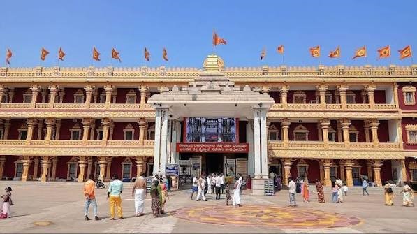 உன்னை கைவிடமாட்டேன்...! ராகவேந்திரர் அருளின் ரகசியம்....