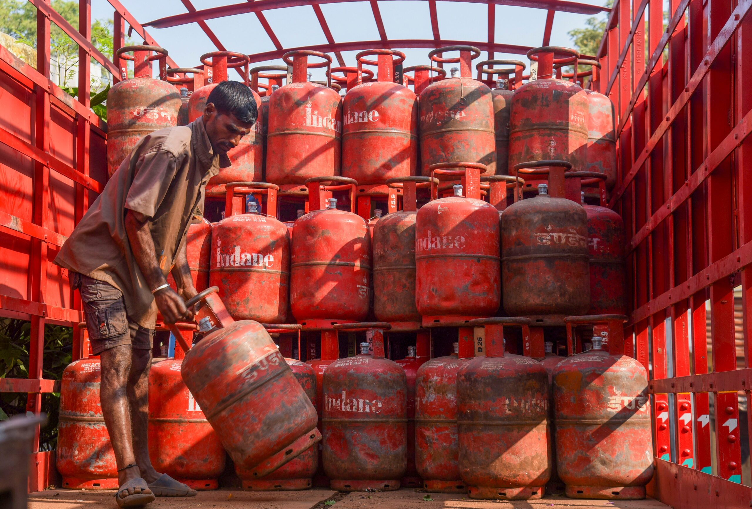 No shortage of cooking gas or fuel: govt said