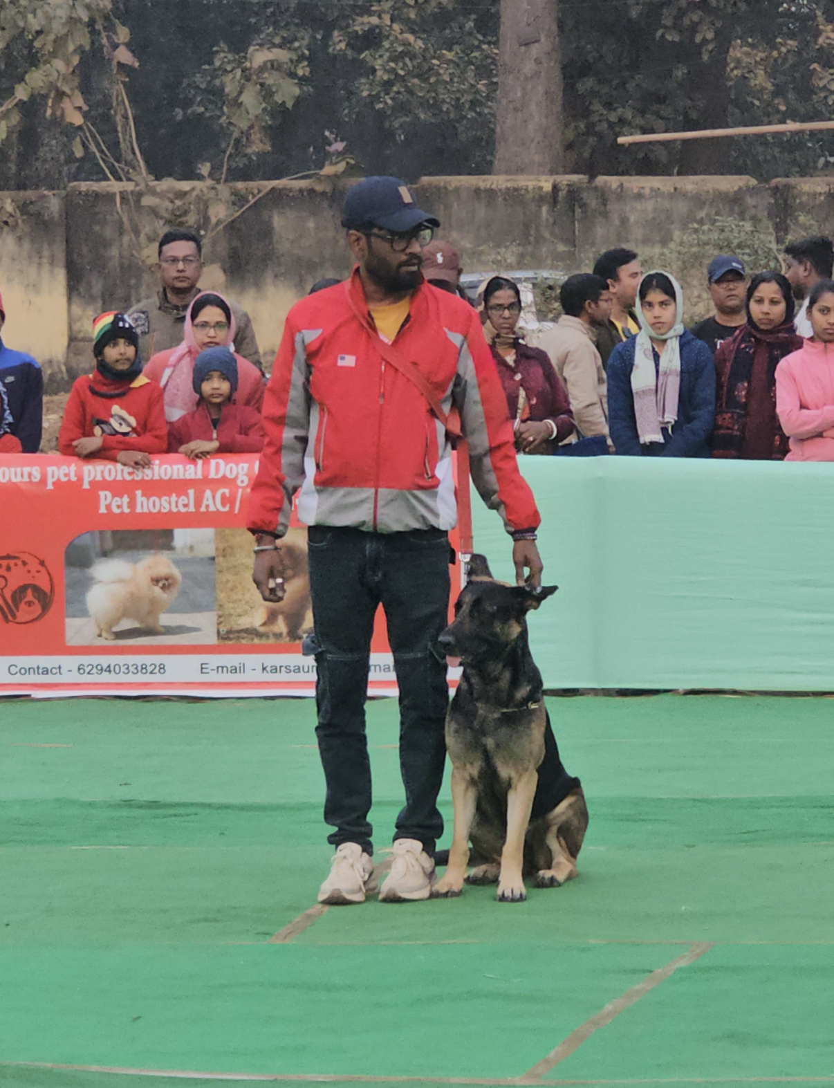 শিরোনাম: মেদিনীপুরে ডগ ট্রেনিং সেন্টার ও হোস্টেল নিয়ে অভিযোগ, তদন্তের দাবি জোরদার