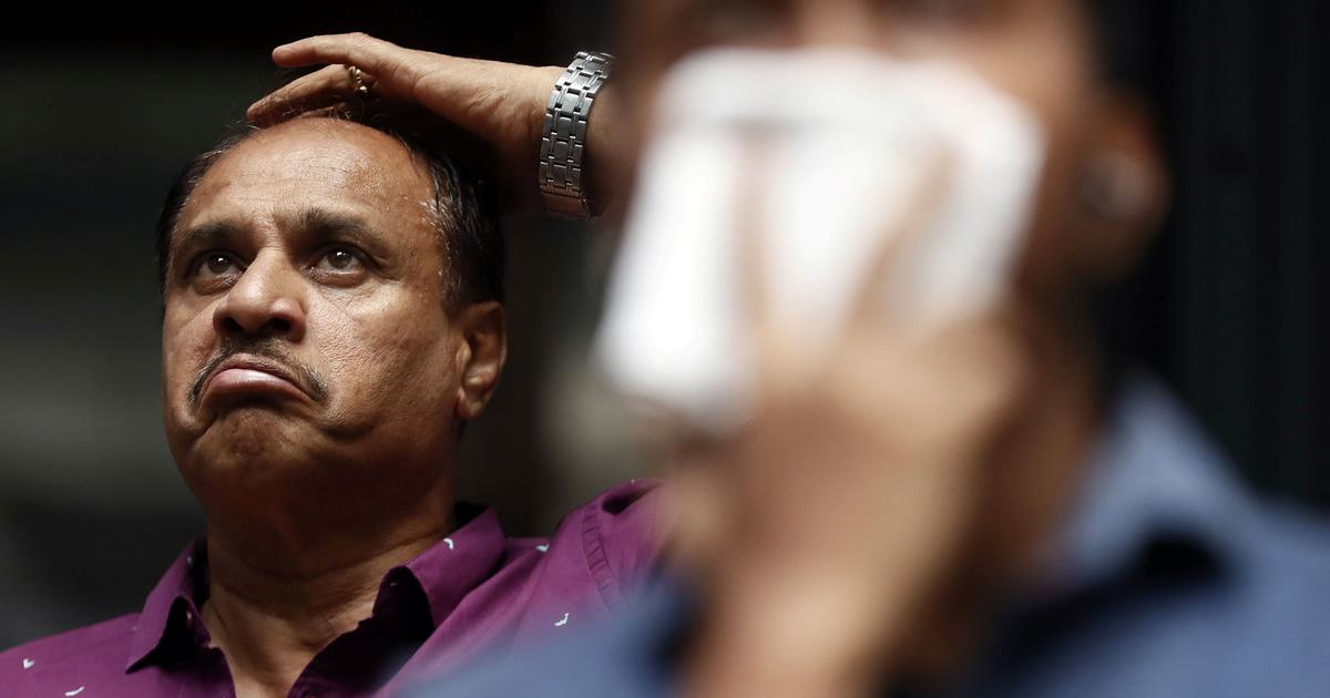 Stock Market Plummets Over 2%, Rupee Hits All-Time Low Amid Geopolitical Tensions