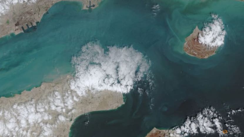 Iran Announces ‘Strict Control’ of Strait of Hormuz Amid Ongoing Tensions