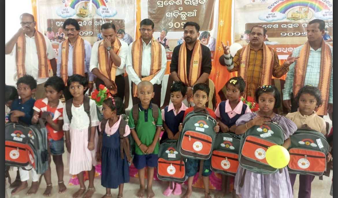ବାଣପୁର ଶିକ୍ଷା ମଣ୍ଡଳ ସ୍ତରୀୟ ଖଡ଼ିଛୁଆଁ ପର୍ବ ପାଳିତ