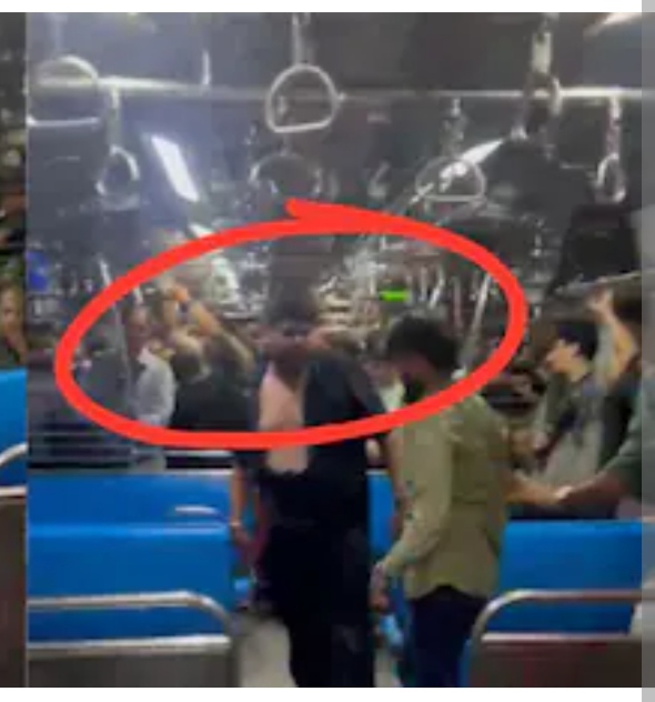 Young Man Stabbed to Death in Mumbai Local Train After Dispute Over Coach Door