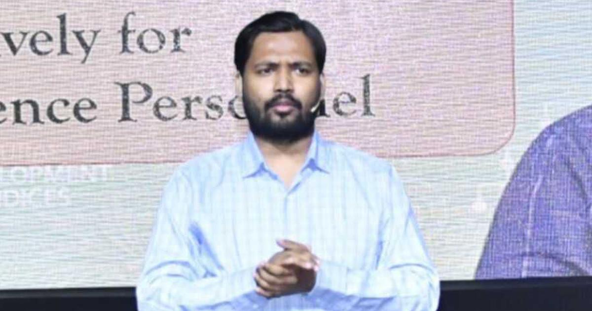 Bihar Educator Khan Sir Faces Attempted Murder Charges After Coaching Institute Incident