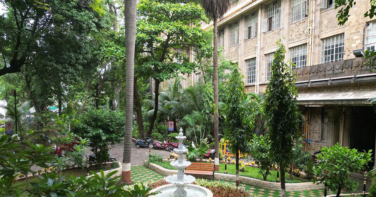 Debate Over King Edward Memorial Hospital's Name Sparks Controversy in Mumbai