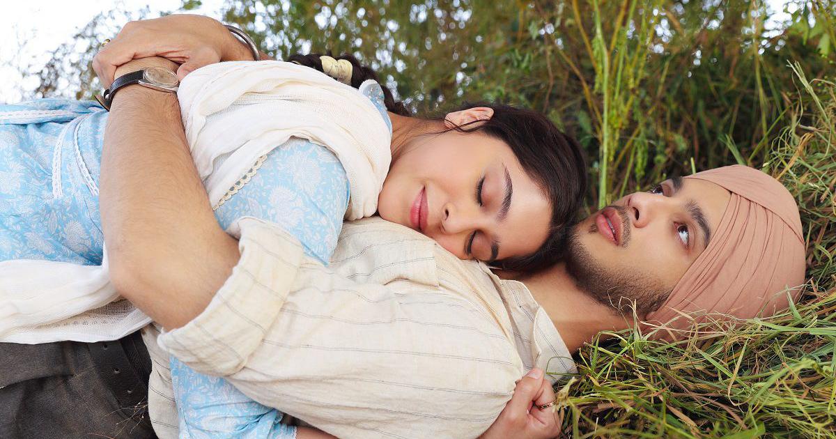 Exploring Love and Memory in 'Main Vaapas Aaunga': A Poignant Journey Through Time