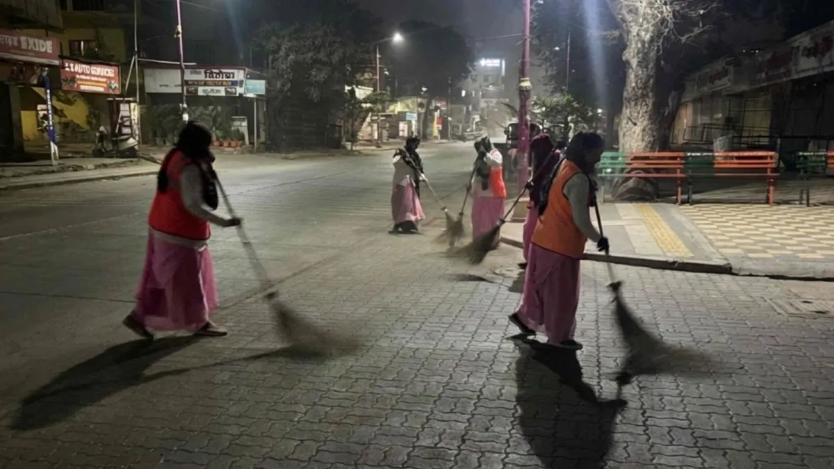 The City After Midnight: The Workers Who Keep Lucknow Awake