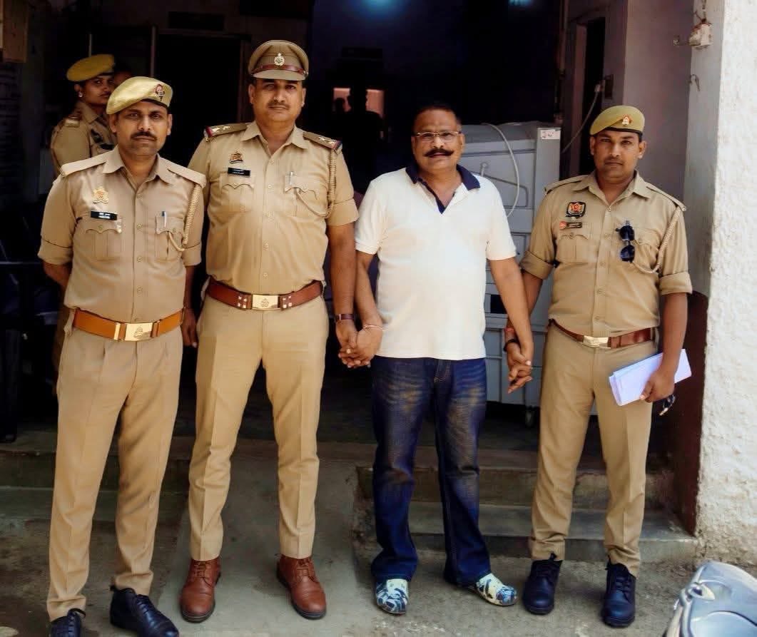 फर्जी IPS लखनऊ पुलिस की गिरफ्त में