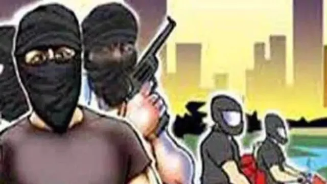 मेरठ में पेटीएम कर्मचारी से बाइक और मोबाइल लूटने का आरोप, पीड़ित ने एक युवती के शामिल होने का दावा किया