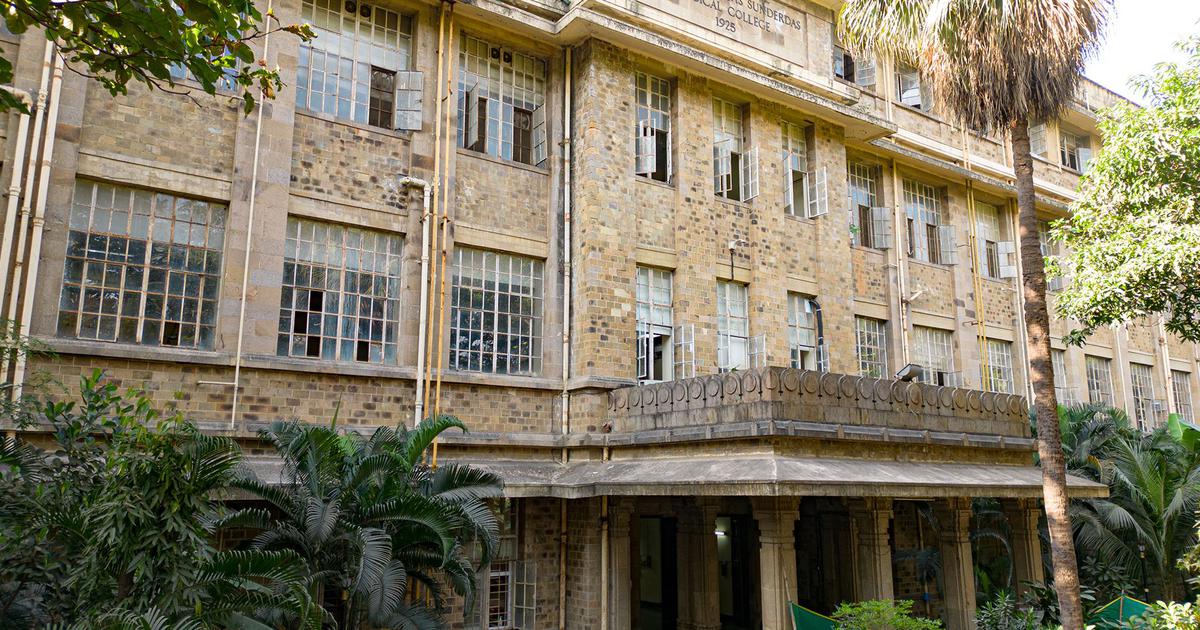 Mumbai Medical Student Faces 15-Day Leave After Controversial Cadaver Remarks on Comedy Show