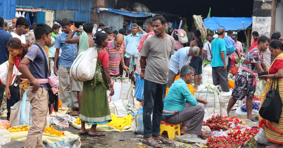 Resilience Amidst Ruins: Kolkata Flower Vendors Rise After Demolitions
