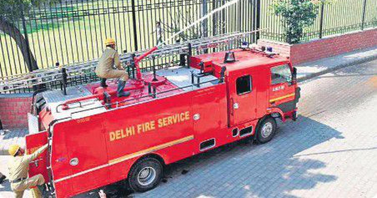 Tragic Fire Claims Lives of Three Family Members in Delhi's Govindpuri