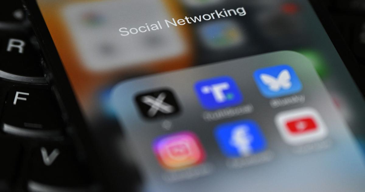 UK Takes Bold Step to Ban Social Media for Children Under 16 to Ensure Safety