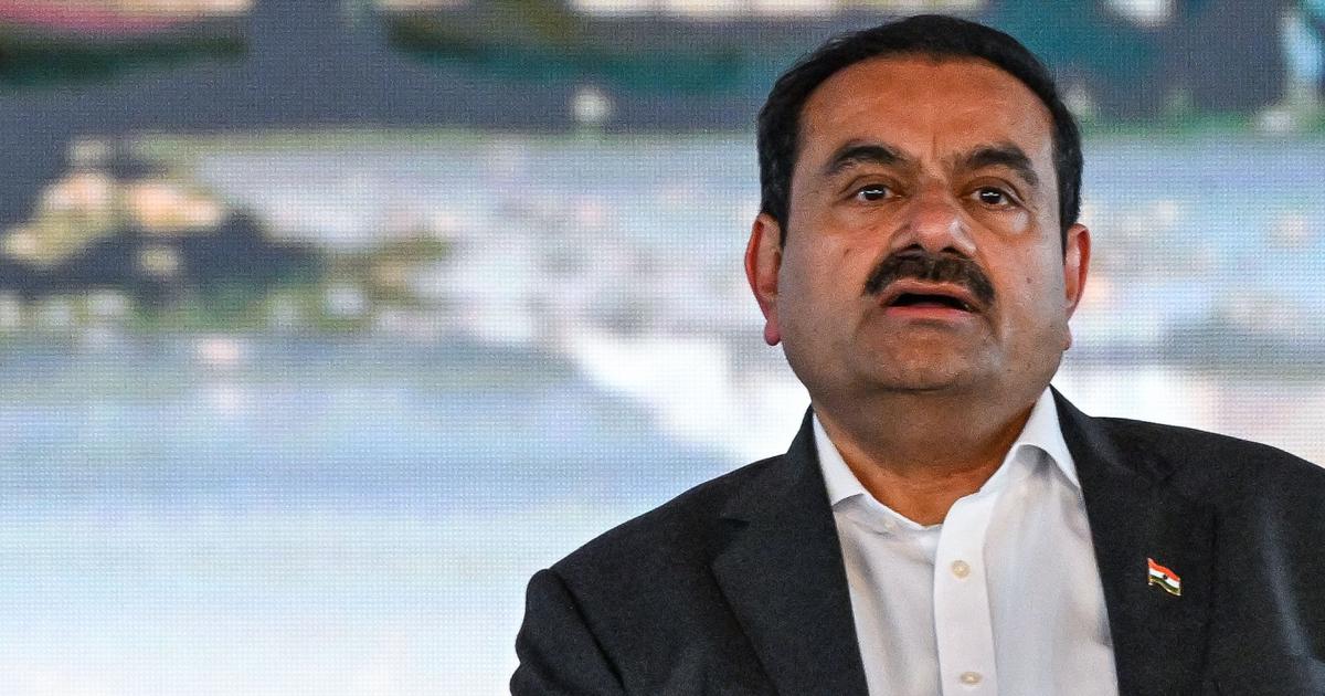 US Senators Raise Concerns Over Justice Department's Handling of Adani Case