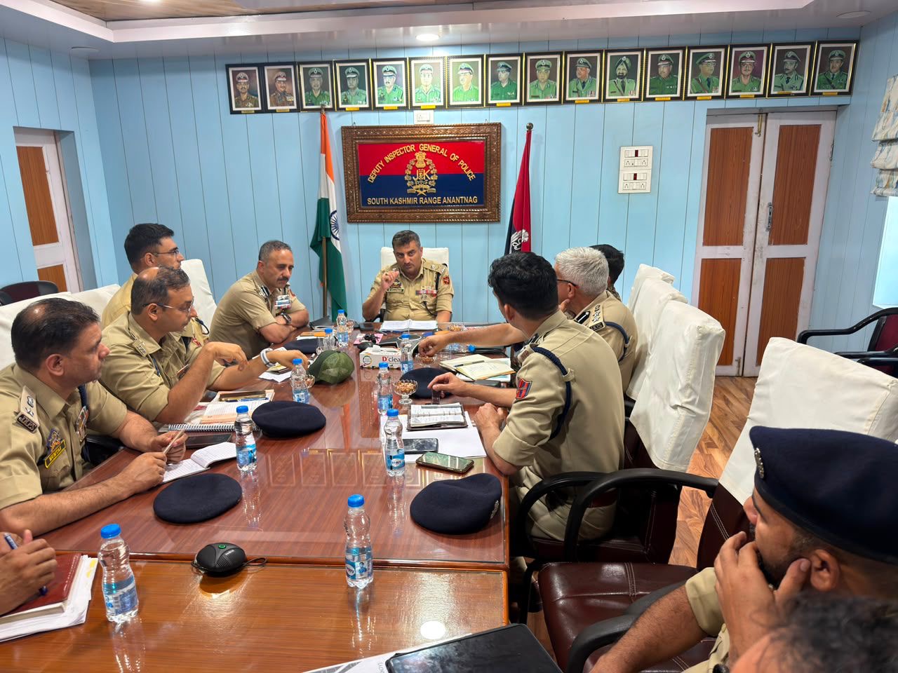 INTER-DISTRICT DRUG SMUGGLER HELD; HEROIN WORTH ₹20 CRORE SEIZED BY ANANTNAG POLICE