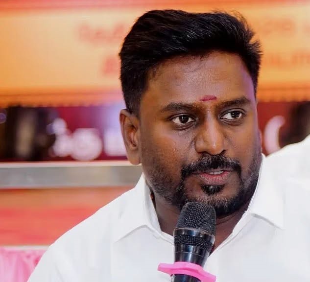 வகுப்பு நேரத்தில் மாணவர்களுக்கு இடையூறு ஏற்படுத்தக் கூடாது: அமைச்சர் ராஜ்மோகன்