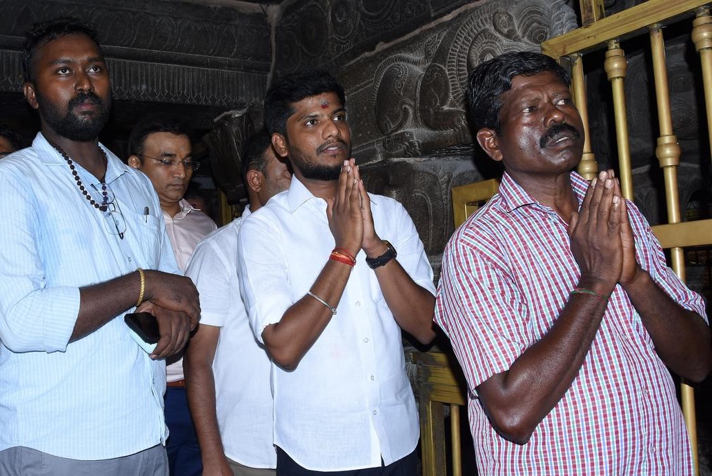 கோயில் கடைகளுக்கு புதிய கட்டுப்பாடுகள்: விலைப்பட்டியல் கட்டாயம