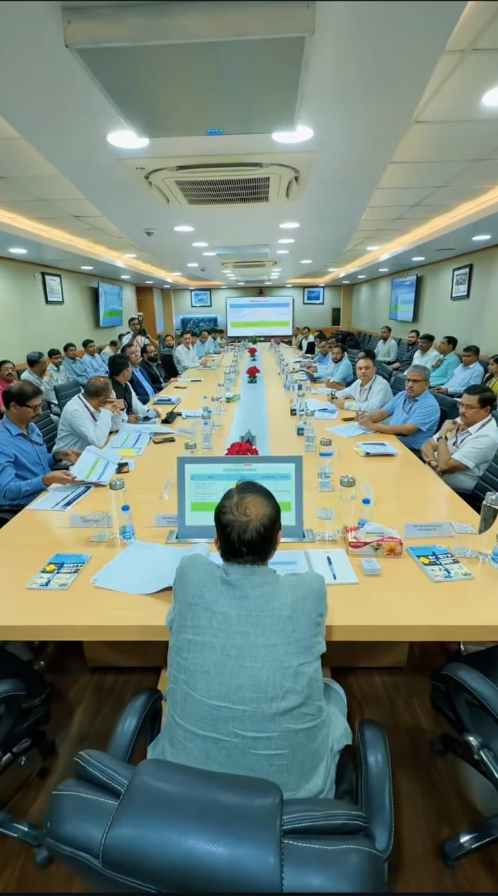 Cabinet Minister Shri Nitin Gadkari holds a meeting in MoRTH, New Delhi.