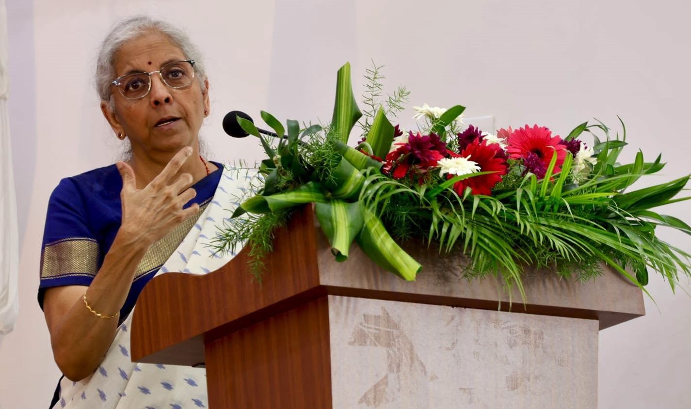 தமிழ்நாட்டின் நிதி நிலை குறித்து மத்திய நிதியமைச்சர் நிர்மலா சீதாராமன் கருத்து